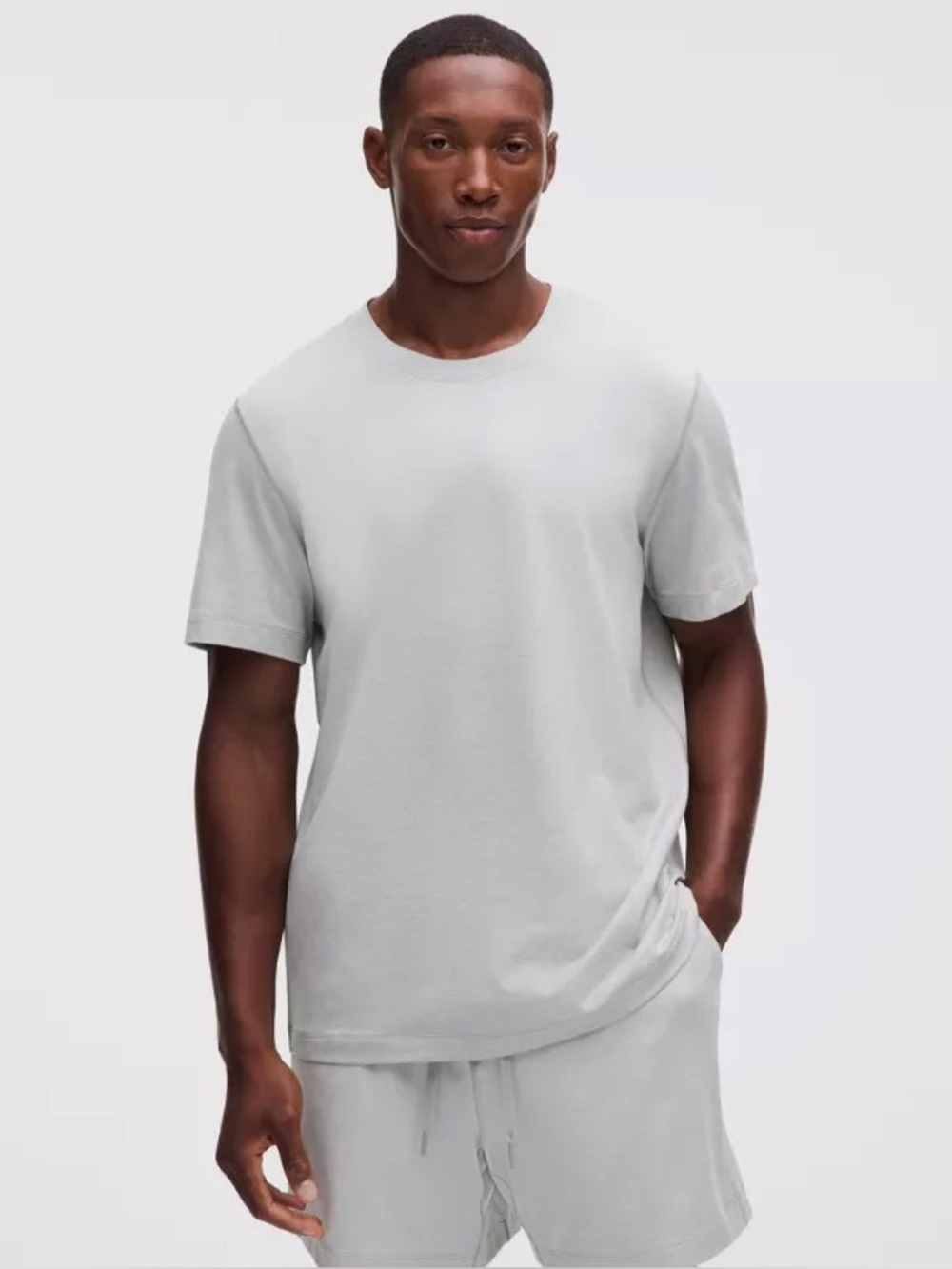 Lululemon Men’s Soft Jersey Short-Sleeve Shirt Medium Heathered Khaki